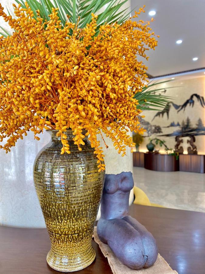 Luxury6 Hotel Mong Cai Екстер'єр фото