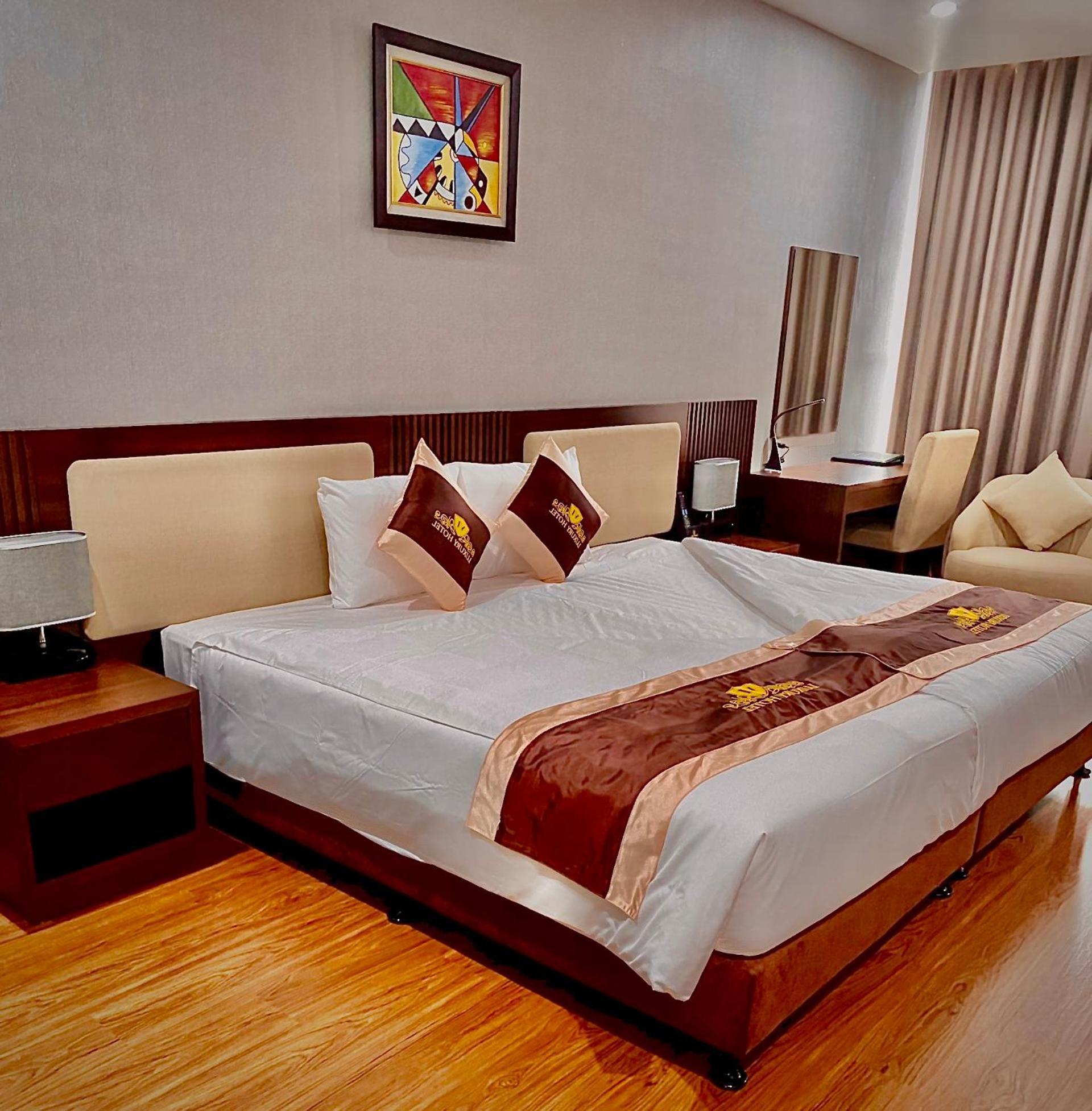Luxury6 Hotel Mong Cai Екстер'єр фото